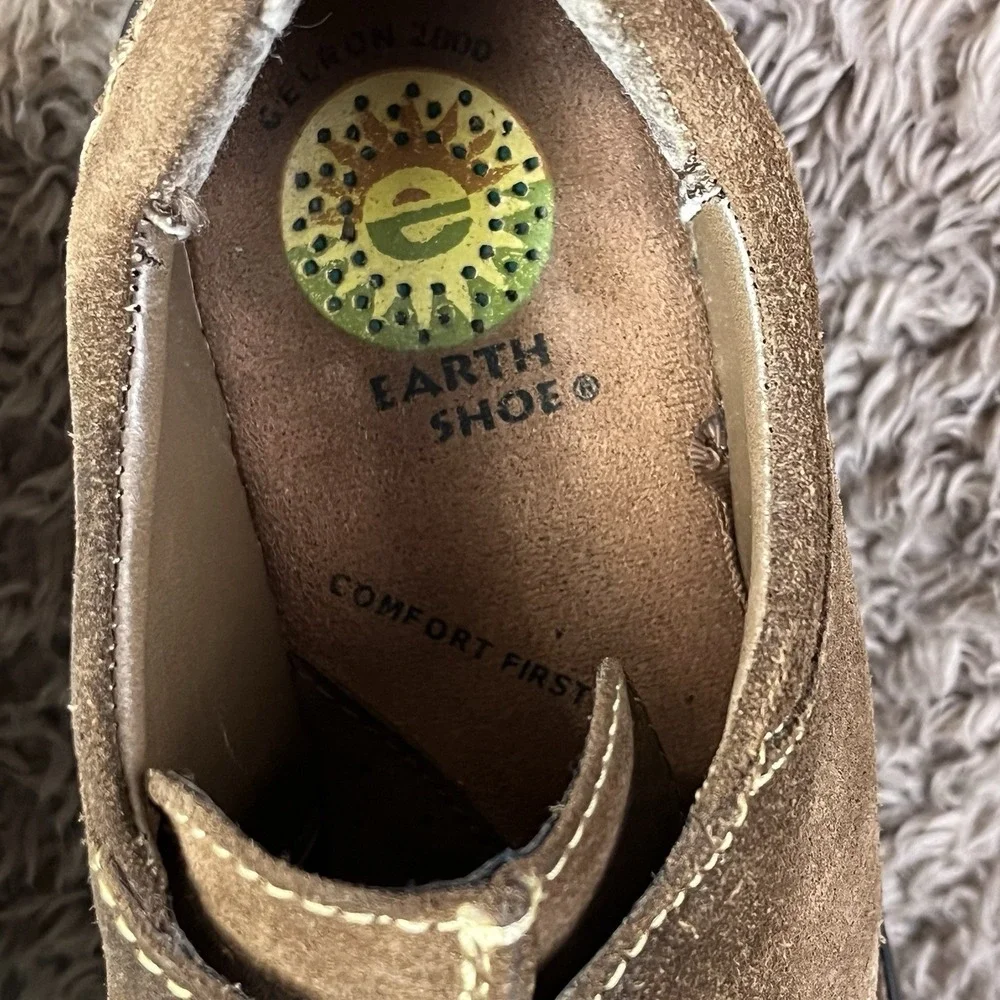 Earth Shoes Size 7.5 Women's Chestnut Brown Suede Leather Lace Up Stitched